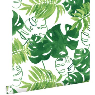 papel pintado hojas de la selva tropical pintadas verde selva tropical de ESTAhome