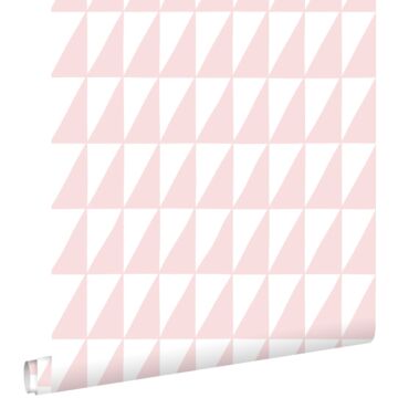 papel pintado triángulos gráficos rosa suave de ESTAhome