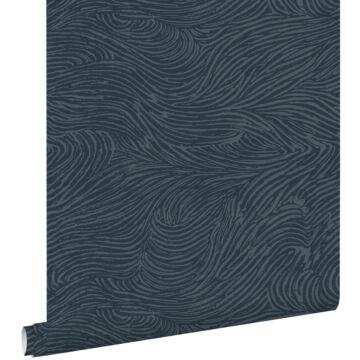 papel pintado diseño de líneas onduladas en 3D azul oscuro de ESTAhome