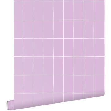 papel pintado azulejos pequeños morado lila y blanco de ESTAhome