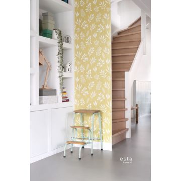 papel pintado salón diseño floral en estilo escandinavo amarillo ocre y blanco 139086